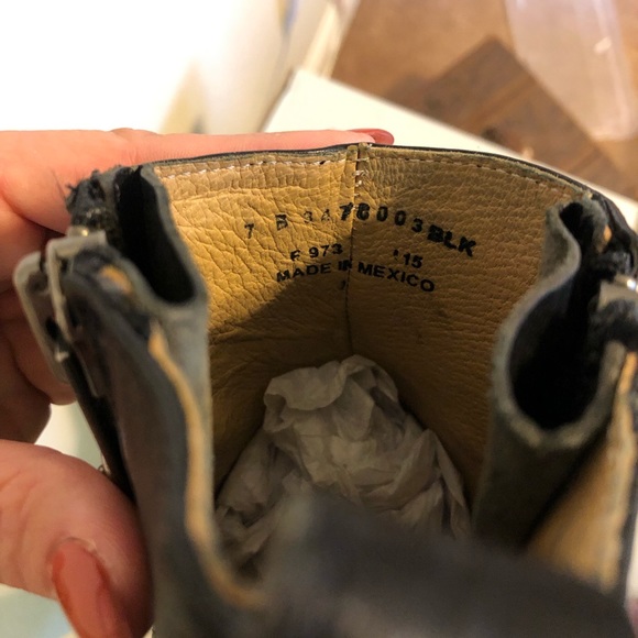 Frye Sacha Moto Shortie Black Italian Leather Bootie Size 7 M - Picture 13 of 13